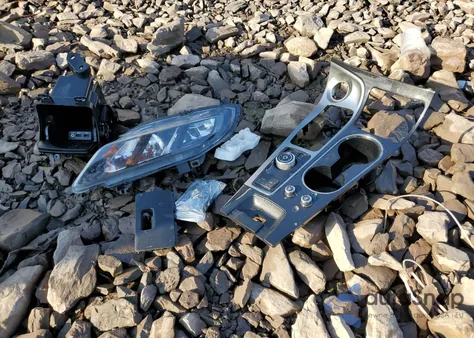 2018 Nissan Maxima 3.5S z USA, uszkodzony, nr VIN 1N4AA6AP8JC369047